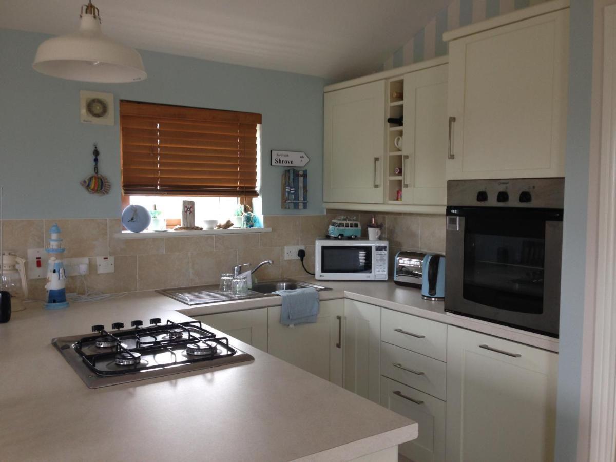 Wild Atlantic Way...cosy Log Cabin Chalet Greencastle (Donegal)