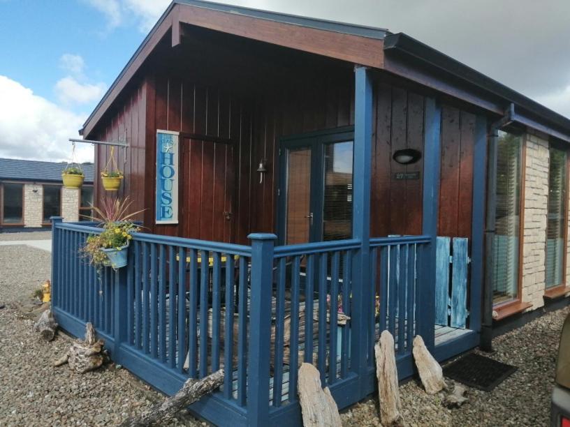 Wild Atlantic Way...cosy Log Cabin Chalet