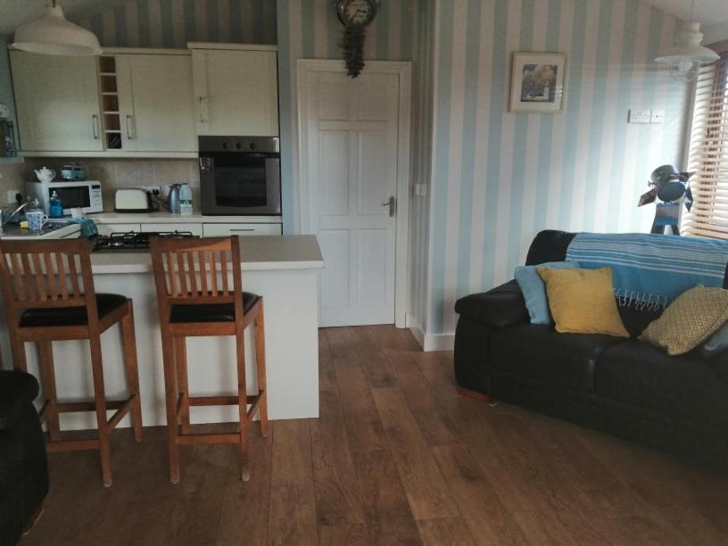 Chalet Wild Atlantic Way...cosy Log Cabin Greencastle (Donegal)